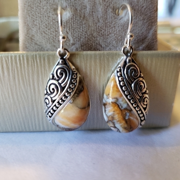 Jtv Spiny Oyster Ring And Earrings NWT - Picture 6 of 14